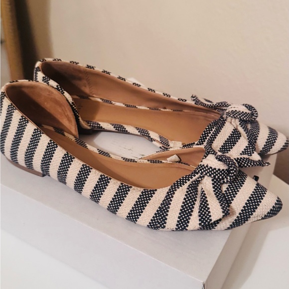 A New Day Dark Gray and Cream Striped Bow Flats, Size 8 - Picture 2 of 7